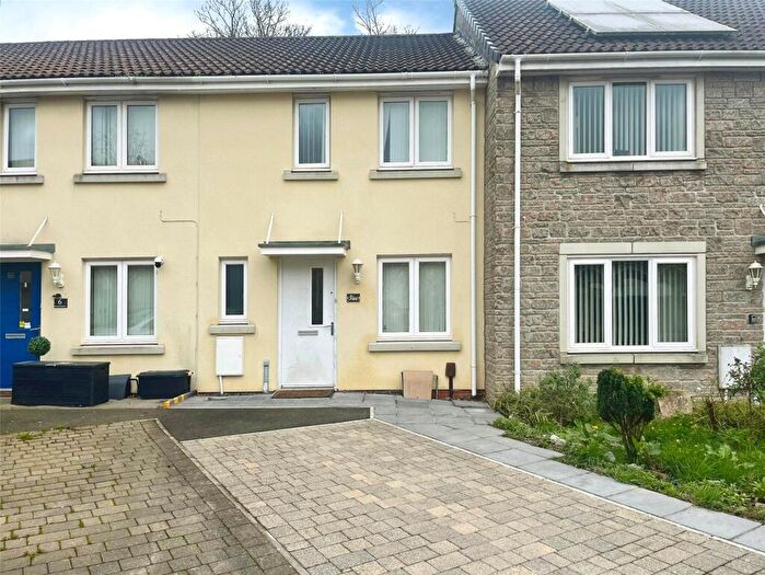 3 Bedroom Terraced House For Sale In Osmand Gardens, Plymouth, Devon, PL7
