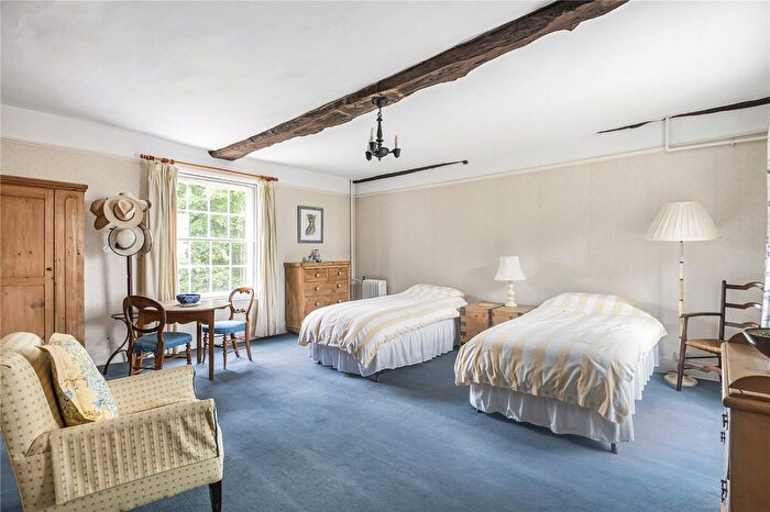 6 Bedroom Detached House For Sale In Scarletts Lane, Kiln Green, Reading, Berkshire, RG10