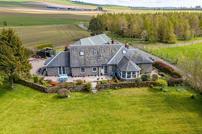 4 Bedroom Detached House For Sale In Brighty, Dundee, DD4