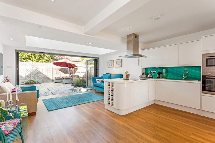 4 Bedroom Semi Detached House To Rent In Woodend, Esher, KT10