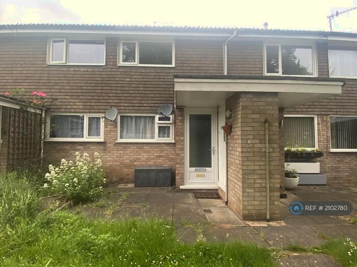 2 Bedroom Flat To Rent In Linkway Gardens, Leicester, LE3