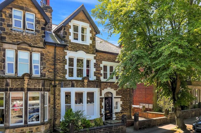 2 Bedroom Flat To Rent In St. Georges Road, Harrogate, HG2