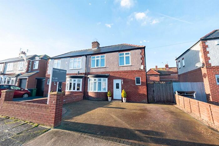 2 Bedroom Semi Detached House For Sale In Dacre Road, Seaburn, Sunderland, SR6