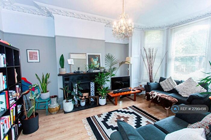 1 Bedroom Flat To Rent In Underhill Road, East Dulwich, SE22