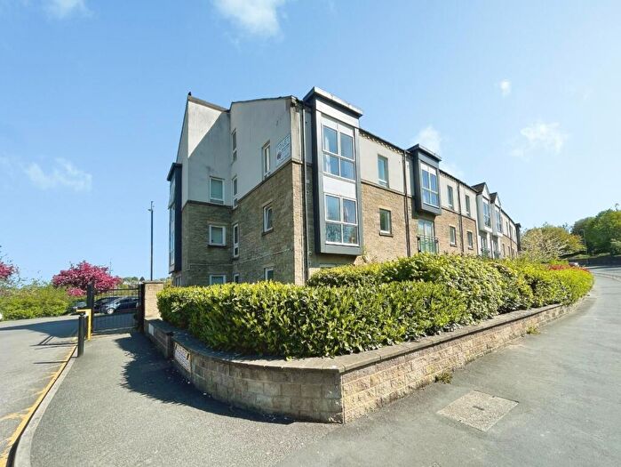 1 Bedroom Flat For Sale In Lunar Apartments, , Otley Road Bradford, BD3