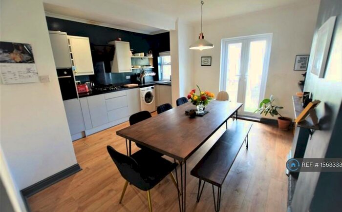 2 Bedroom Terraced House To Rent In Shirehampton, Bristol, BS11