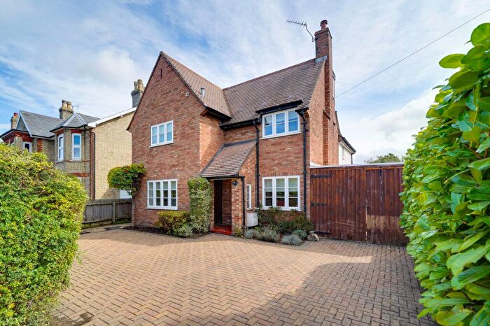 4 Bedroom Semi-Detached House To Rent In Melbourn Road, Royston, SG8