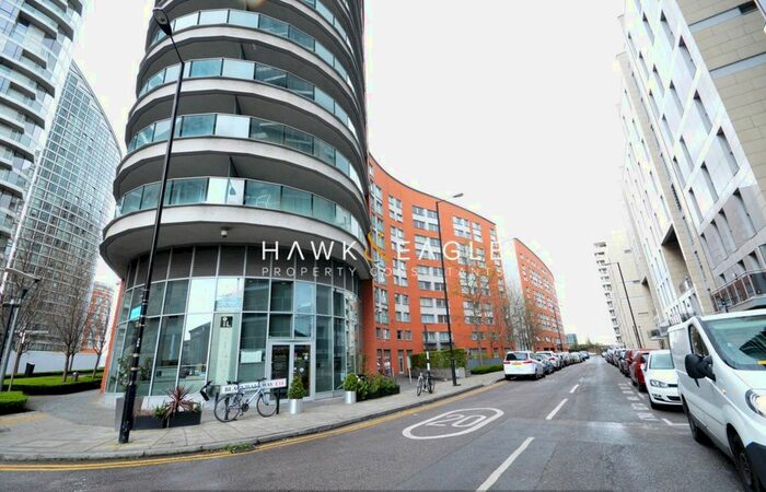 4 Bedroom Flat To Rent In Blackwall Way, London, E14