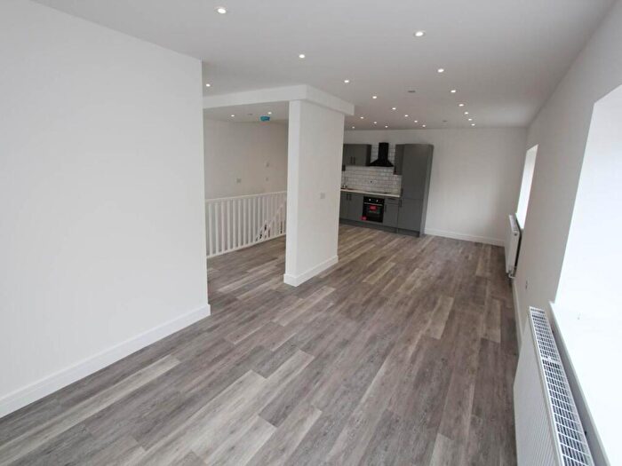 2 Bedroom Duplex To Rent In The Old Brewery, St Nicholas Road, Barry, CF62