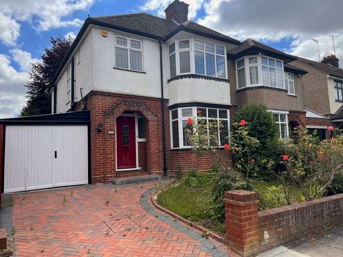 3 Bedroom Semi-Detached House To Rent In Manton Drive, Old Bedford Road Area, LU2