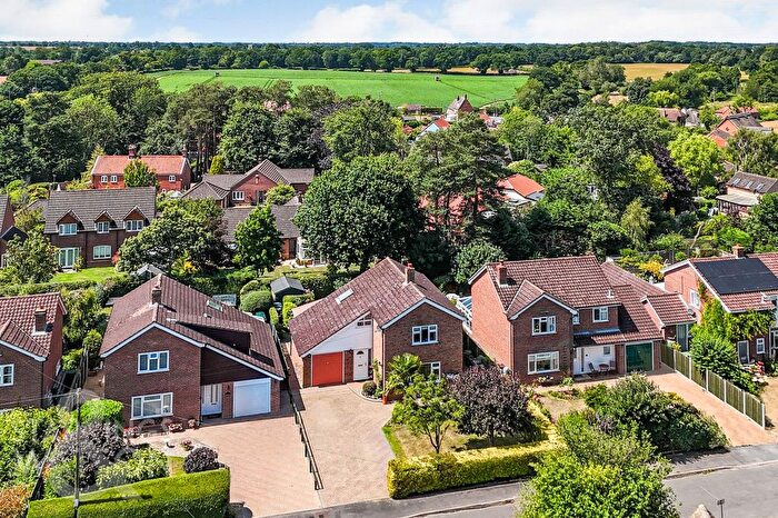 4 Bedroom Detached House For Sale In Oakfield Drive, South Walsham, Norwich, NR13