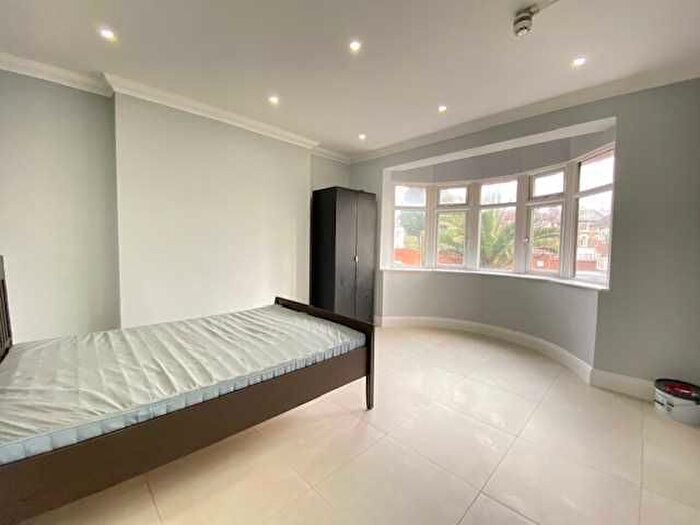 Property To Rent In Perryn Road, Acton, W3