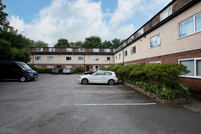 1 Bedroom Flat To Rent In Sandilea Court, Kellbrook Crescent, M7