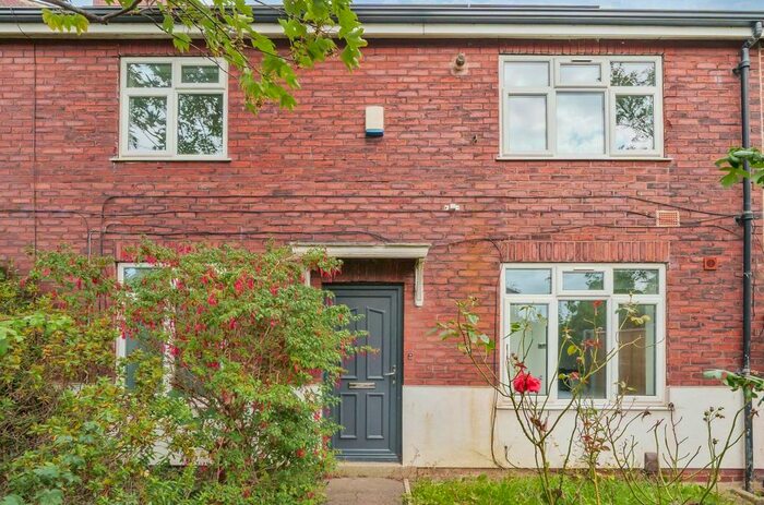 5 Bedroom Terraced House To Rent In Langdale Avenue, Headingley, Leeds, LS6