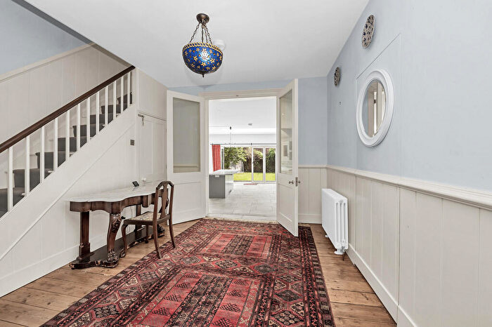 4 Bedroom Town House To Rent In Orchard Street, Bury St. Edmunds, IP33