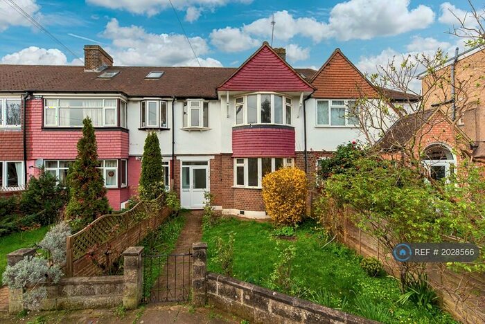 3 Bedroom Terraced House To Rent In Ashridge Way, Morden, SM4