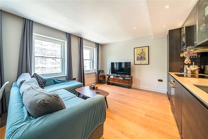 1 Bedroom Flat To Rent In The Lincolns, Gray's Inn Road, WC1X