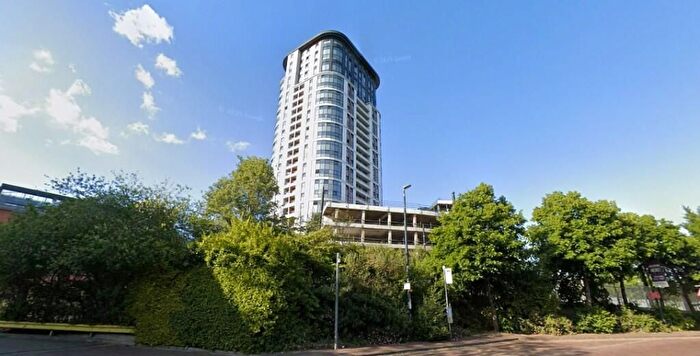1 Bedroom Flat For Sale In Furness Quay, Salford, M50
