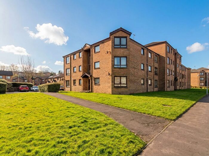 1 Bedroom Flat For Sale In Castle Gait, Paisley, PA1