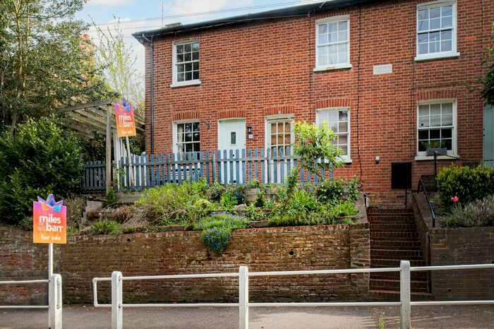 2 Bedroom End Of Terrace House To Rent In Church Hill, Canterbury, CT2