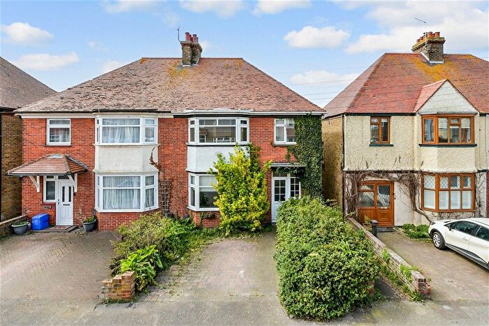 4 Bedroom Semi Detached House For Sale In Wellesley Road, Margate, Kent, CT9