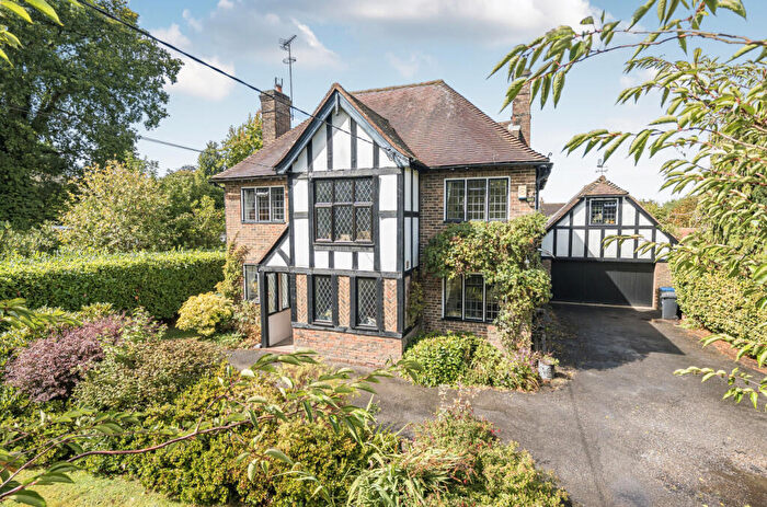 4 Bedroom Detached House For Sale In Lewes Road, Haywards Heath, RH17