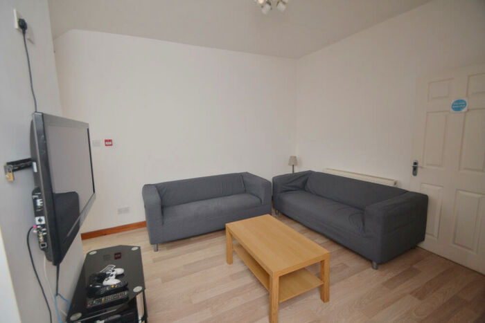 7 Bedroom Terraced House To Rent In Brailsford Road, Fallowfield, Manchester, M14