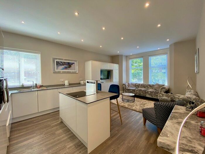 1 Bedroom Flat To Rent In Westwood Court, Waterloo Road, Southport, Merseyside., PR8