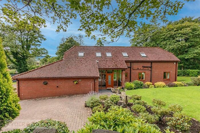 4 Bedroom Detached House For Sale In Oldham Road, Grasscroft, Saddleworth, OL4