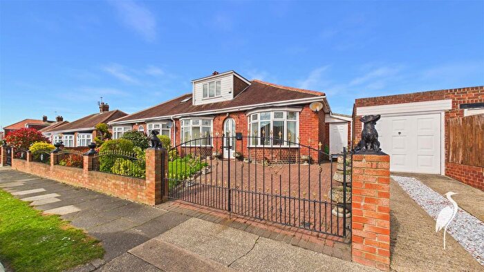 3 Bedroom Bungalow For Sale In Wimbourne Avenue, High Barnes, Sunderland, SR4