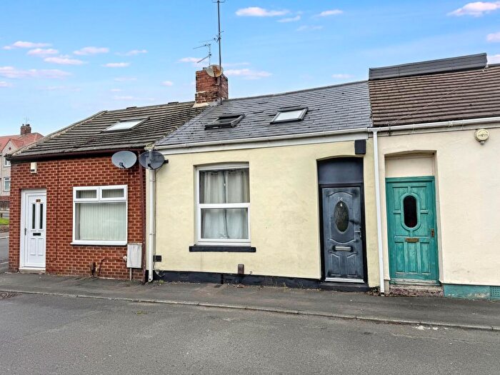 4 Bedroom Terraced Bungalow For Sale In Garfield Street, Sunderland, SR4