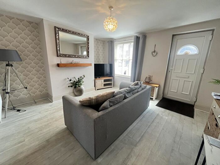 2 Bedroom House To Rent In Back Pier Plain, Gorleston, Great Yarmouth, NR31