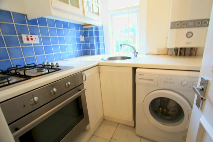 1 Bedroom Flat To Rent In Jeffreys Road, London, SW4