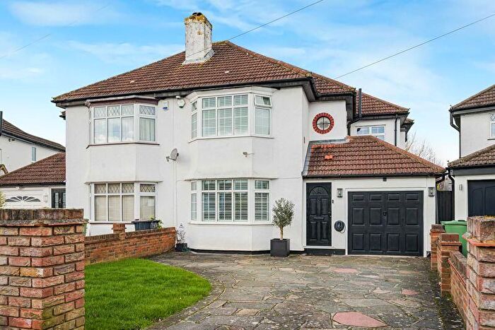 4 Bedroom Semi Detached House For Sale In Crest View Drive, Petts Wood, Orpington, BR5