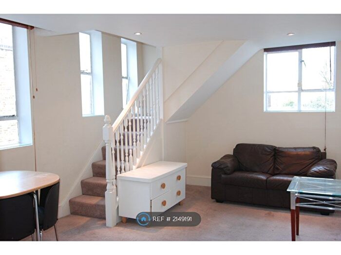 1 Bedroom Flat To Rent In Balham High Road, London, SW12