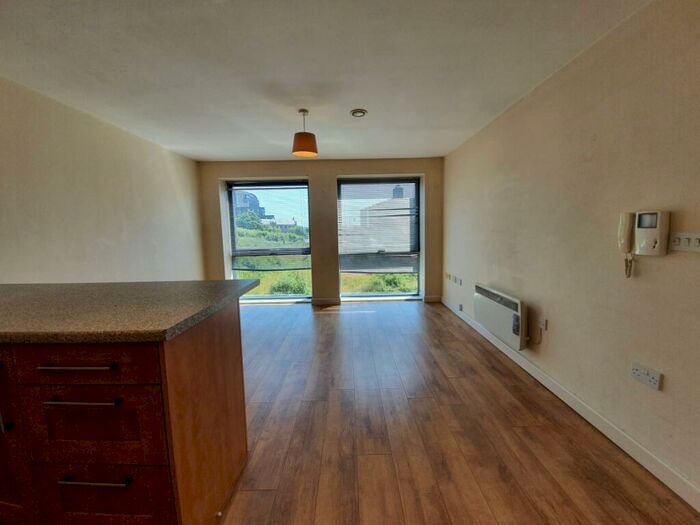 1 Bedroom Apartment To Rent In Loom House East Street Mills Leeds, LS9