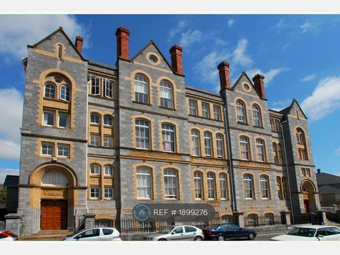 1 Bedroom Flat To Rent In Regent Street, Plymouth, PL4