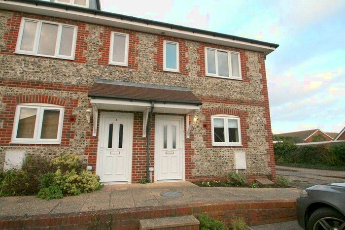 2 Bedroom End Of Terrace House To Rent In Beechlands Cottages, Beechlands Close, East Preston, BN16