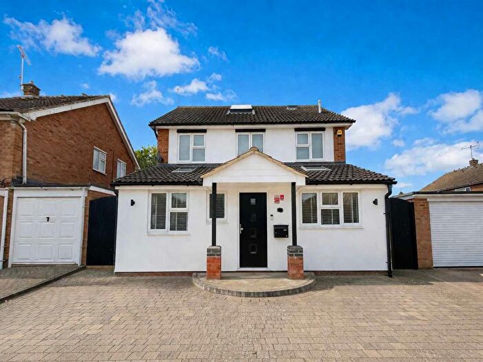 5 Bedroom Detached House For Sale In Aldeburgh Way, Old Springfield, Chelmsford, CM1
