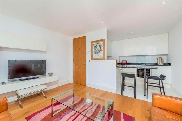 1 Bedroom Flat To Rent In Millbank Court, John Islip Street, London, SW1P