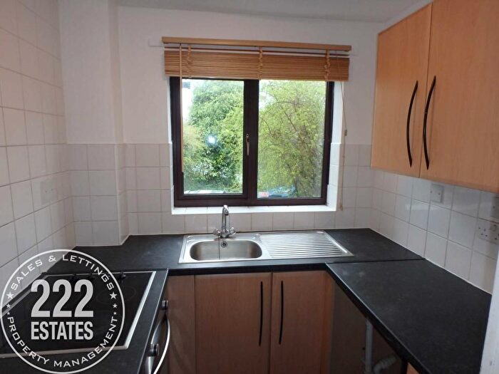 1 Bedroom Link Detached House To Rent In Culbin Close, Birchwood, WA3