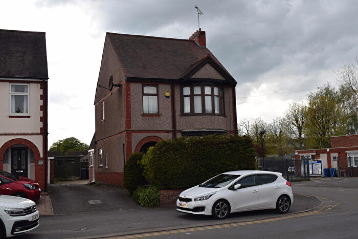 3 Bedroom Detached House To Rent In Attleborough Road, Nuneaton, CV11