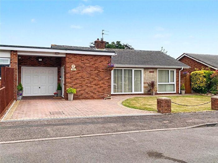 3 Bedroom Bungalow For Sale In Tamars Drive, Willand, Cullompton, Devon, EX15