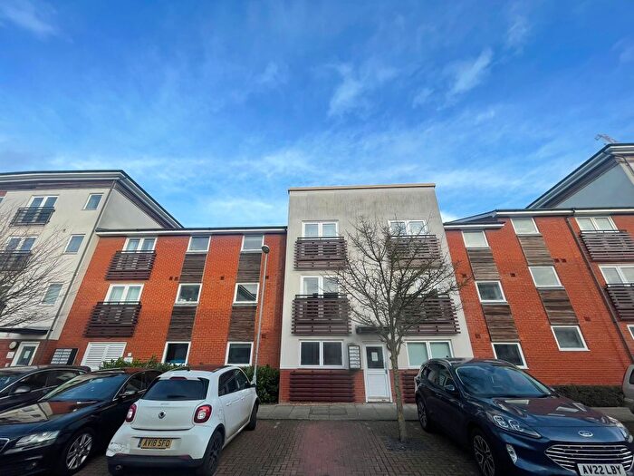 2 Bedroom Flat To Rent In Siloam Place, Ipswich, IP3