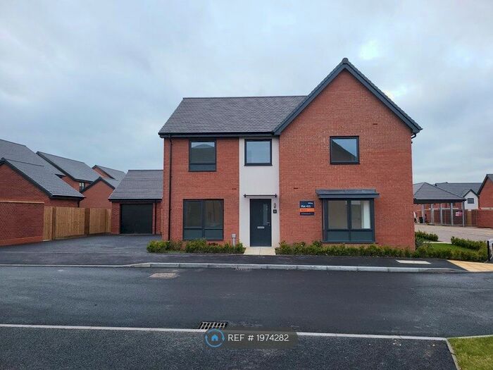 3 Bedroom Semi-Detached House To Rent In Marion Crescent, Glebe Farm, Milton Keynes, MK17