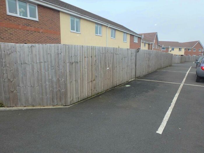 3 Bedroom End Of Terrace House To Rent In Regency Square, Warrington, WA5