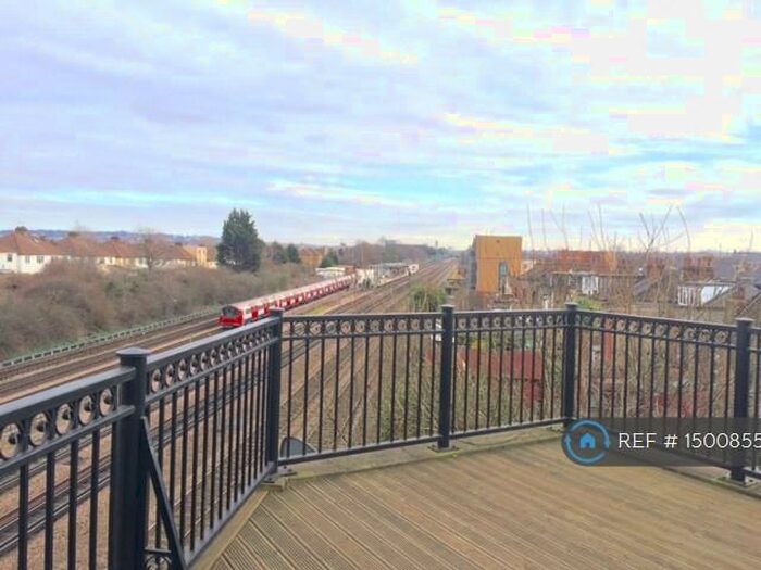 2 Bedroom Flat To Rent In Dudden Hill Lane, London, NW10