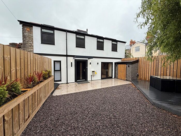 2 Bedroom Detached House To Rent In Glebe Street, Penarth, CF64