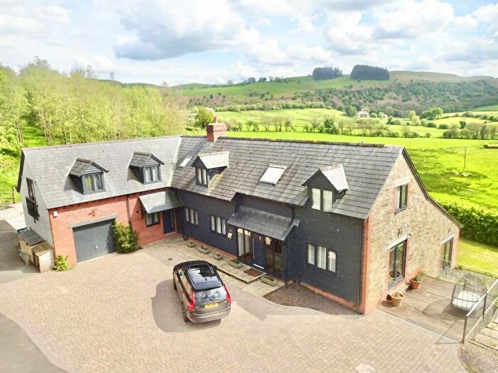 5 Bedroom Barn Conversion For Sale In Llandrindod Wells, Powys, LD1