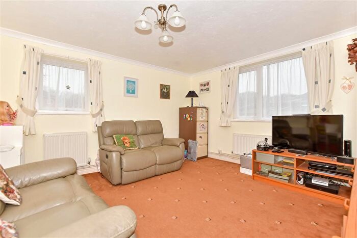 4 Bedroom Semi-Detached House For Sale In Pine Way, Cheriton, Folkestone, Kent, CT19